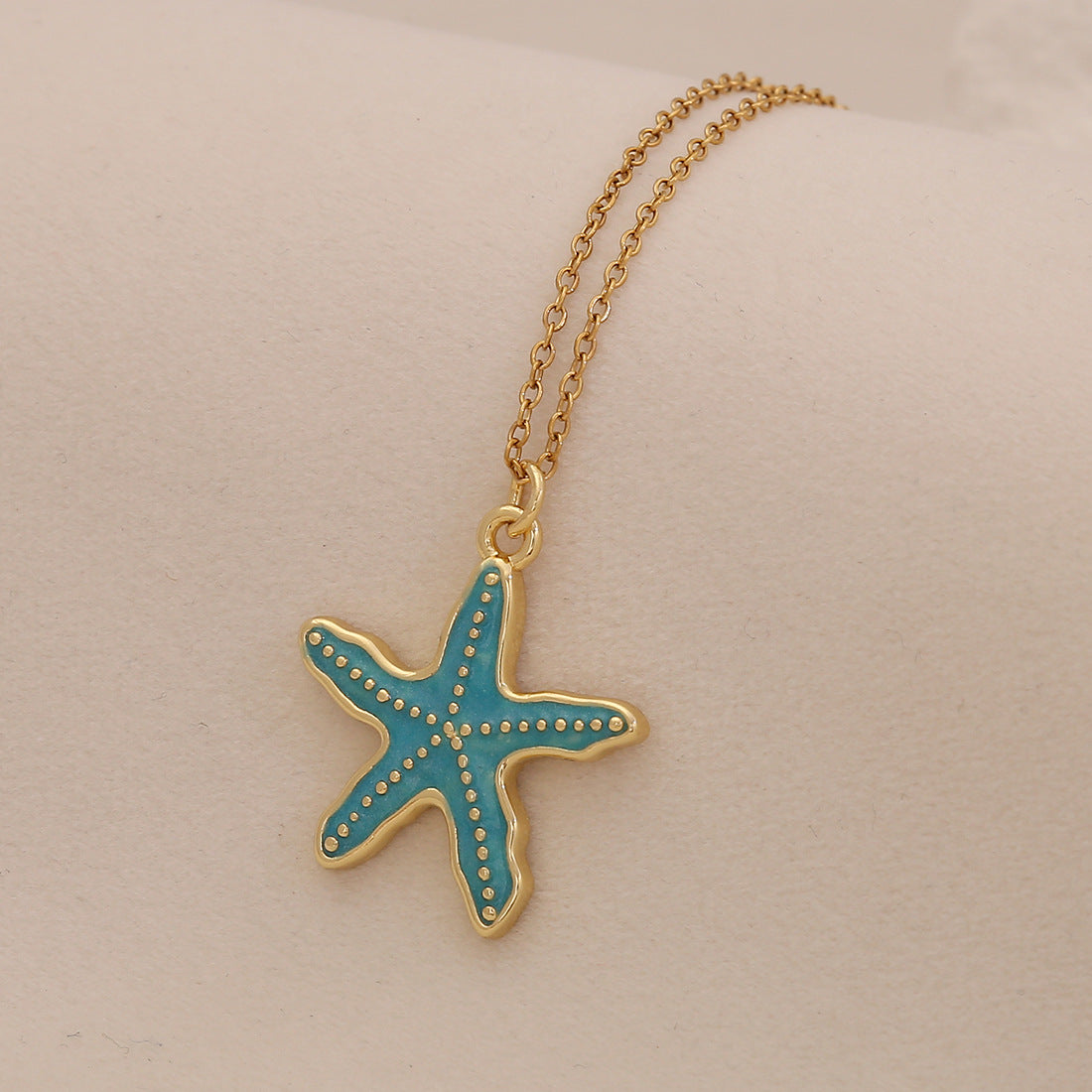 Creative Enamel Seashell Starfish Pendant Necklace in Stainless Steel for Beach Vacation