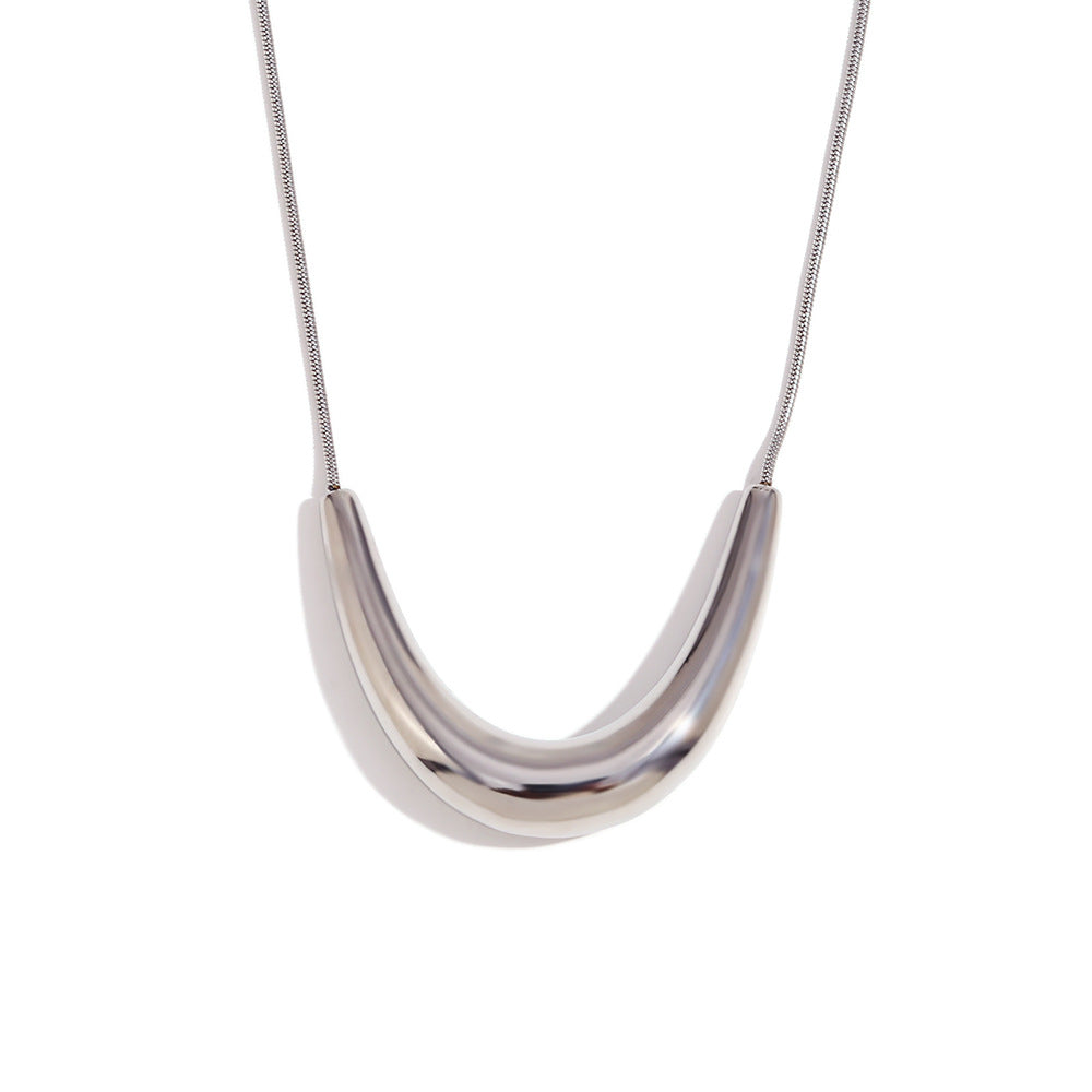 Collana da Donna con Ciondolo Geometrico Minimalista ad Arco a V in Acciaio Inossidabile Placcato Oro 18K con Catena Snake