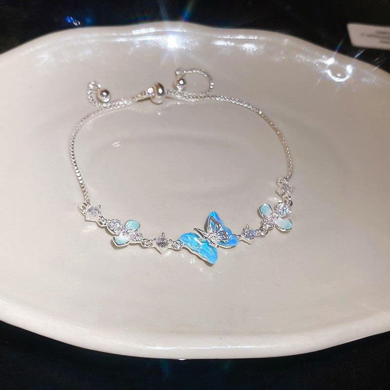 Sweet Minimalist Geometric Floral Brass Bracelet with Cubic Zirconia Inlay for Women