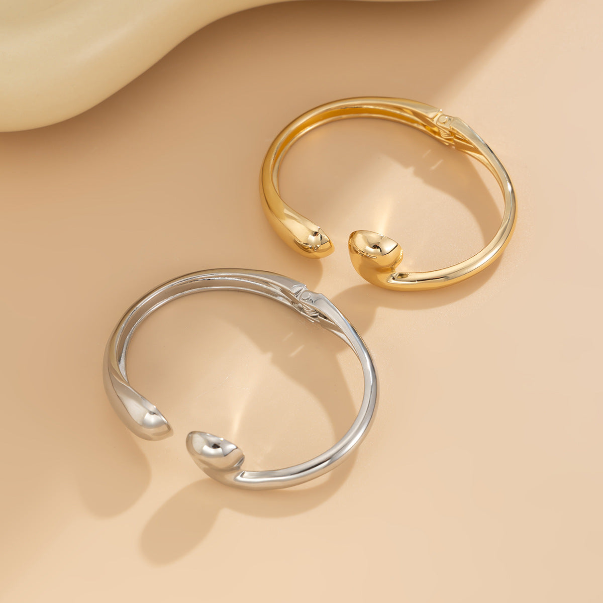 Luxury Elegant Geometric Teardrop Zinc Alloy Plated Bracelet Set
