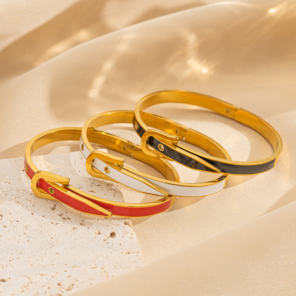 Fashionable Geometric Oval Titanium Steel Bracelet with Vacuum-Plated Hypoallergenic Finish
