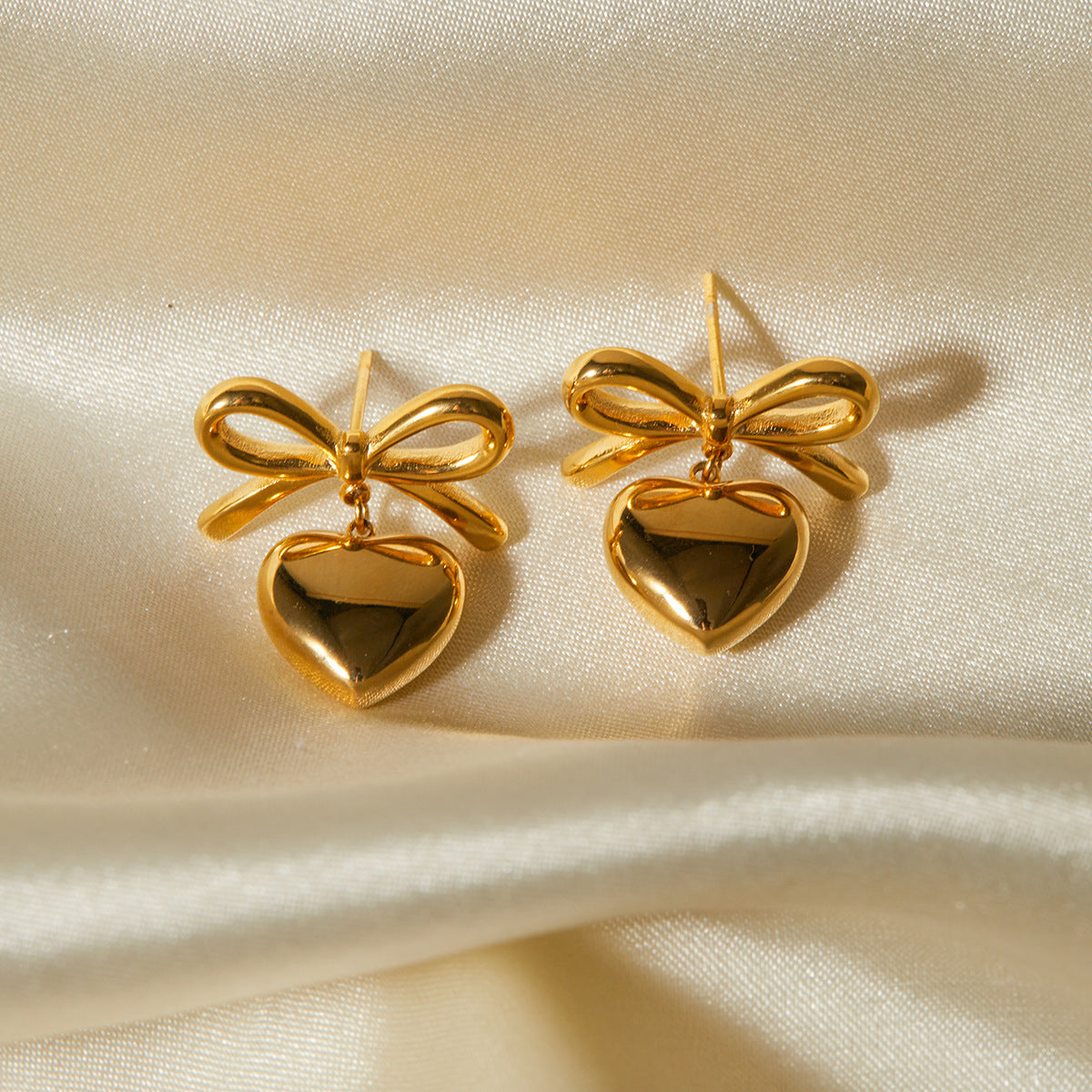 Elegant French Style Heart-Shaped 18K Gold-Plated Stainless Steel Earrings for Women