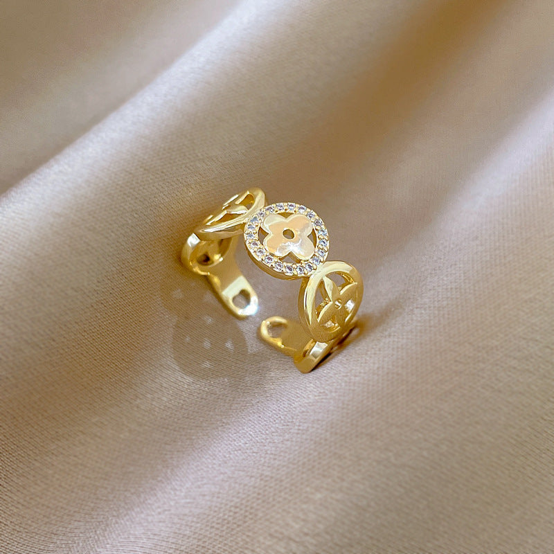 Anello in ottone placcato oro a forma di corona in stile fumetto per donna, gioiello da mano di lusso con fascia aperta regolabile