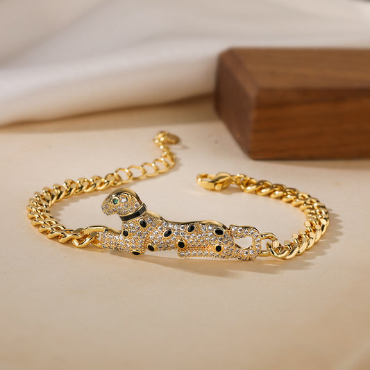 Pulsera de Cobre Minimalista con Forma de Leopardo y Circonitas Micro Pavé para Mujer