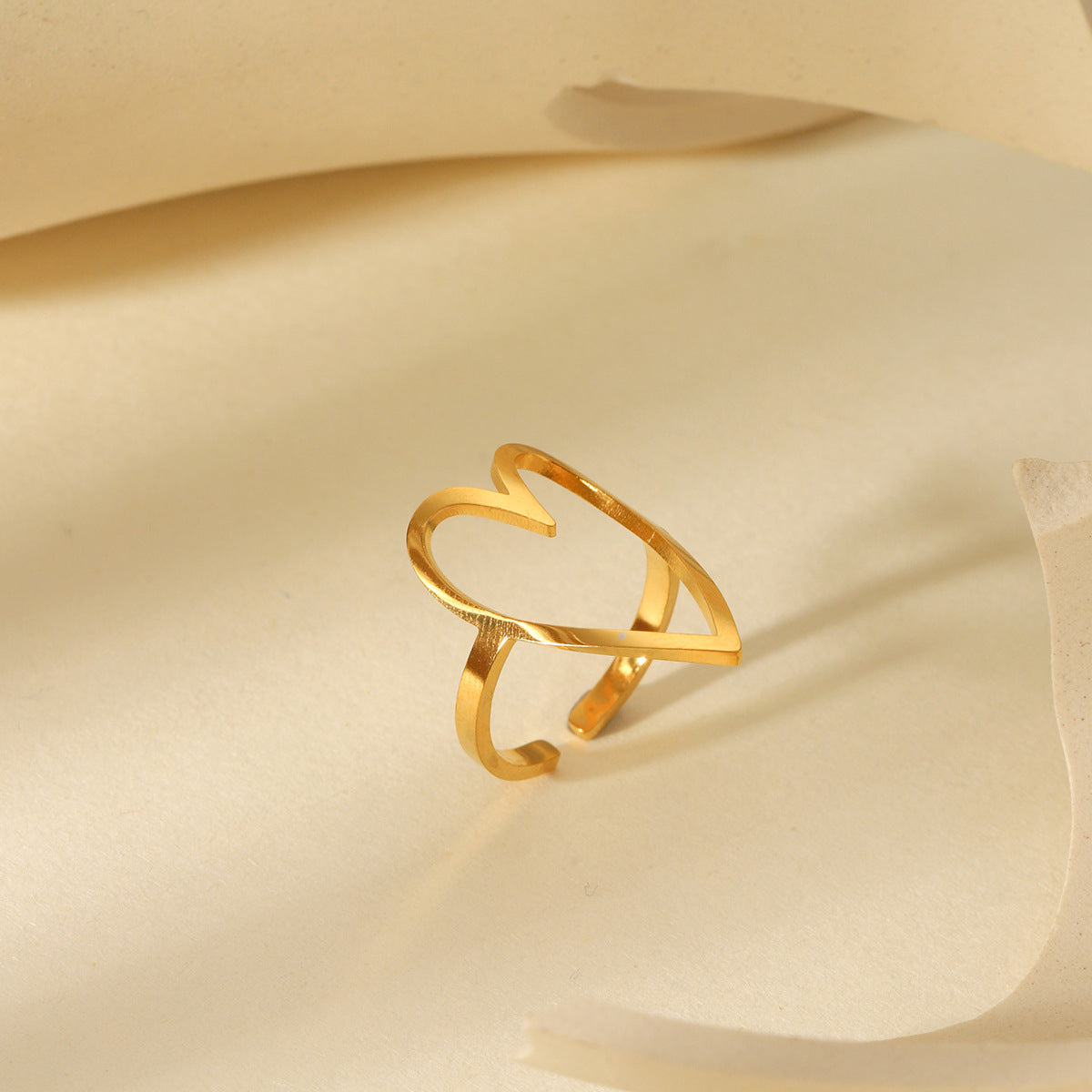 Fashion 18K Gold Plated Stainless Steel Hollow Heart Ring for Women