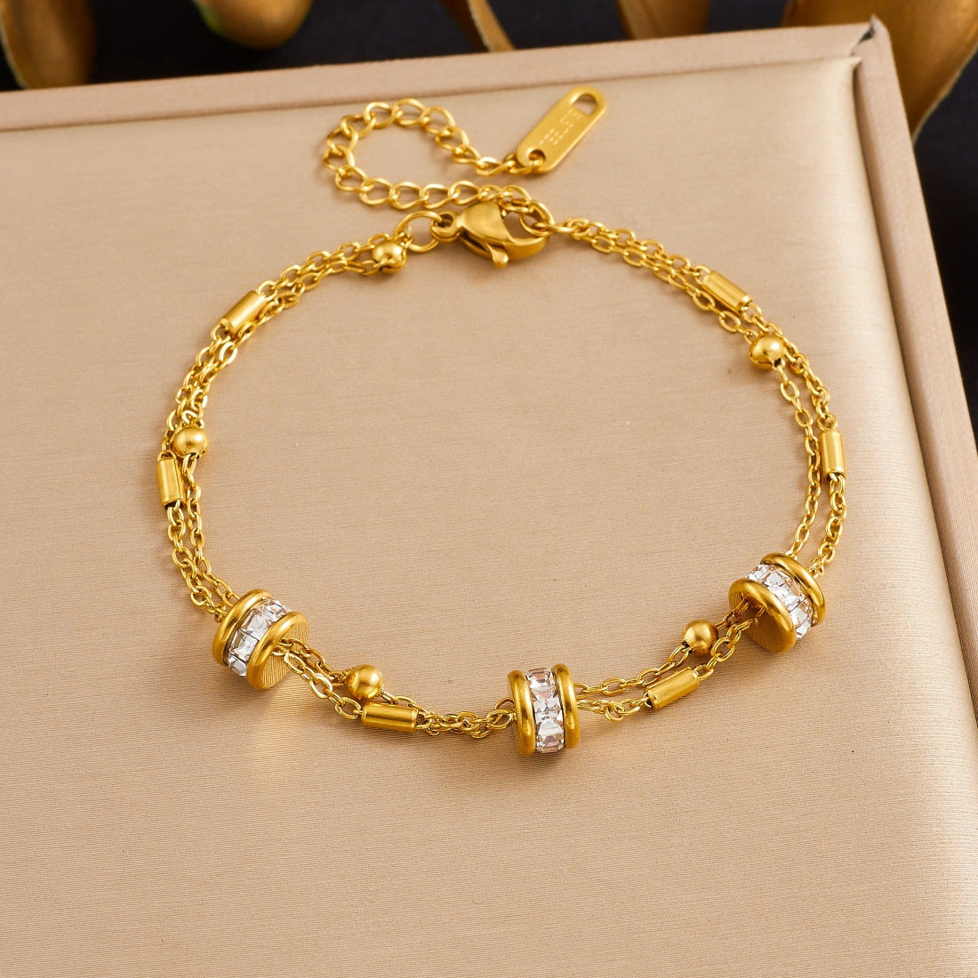 Elegant Gold Plated Stainless Steel Round Geometric Rhinestone Layered Bracelet for Women