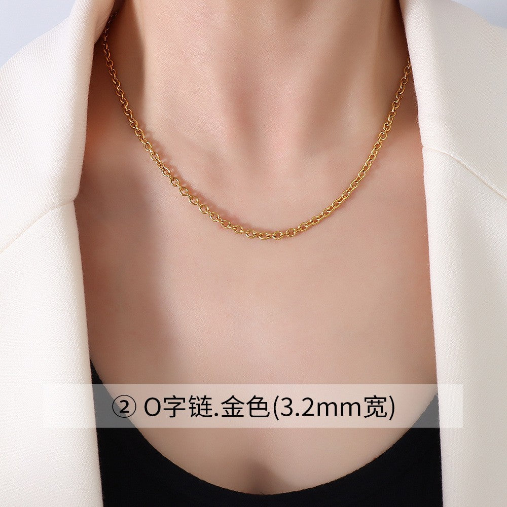 Collana da donna con catena a maglia O-ring placcata in oro 18 carati in acciaio al titanio geometrico minimalista