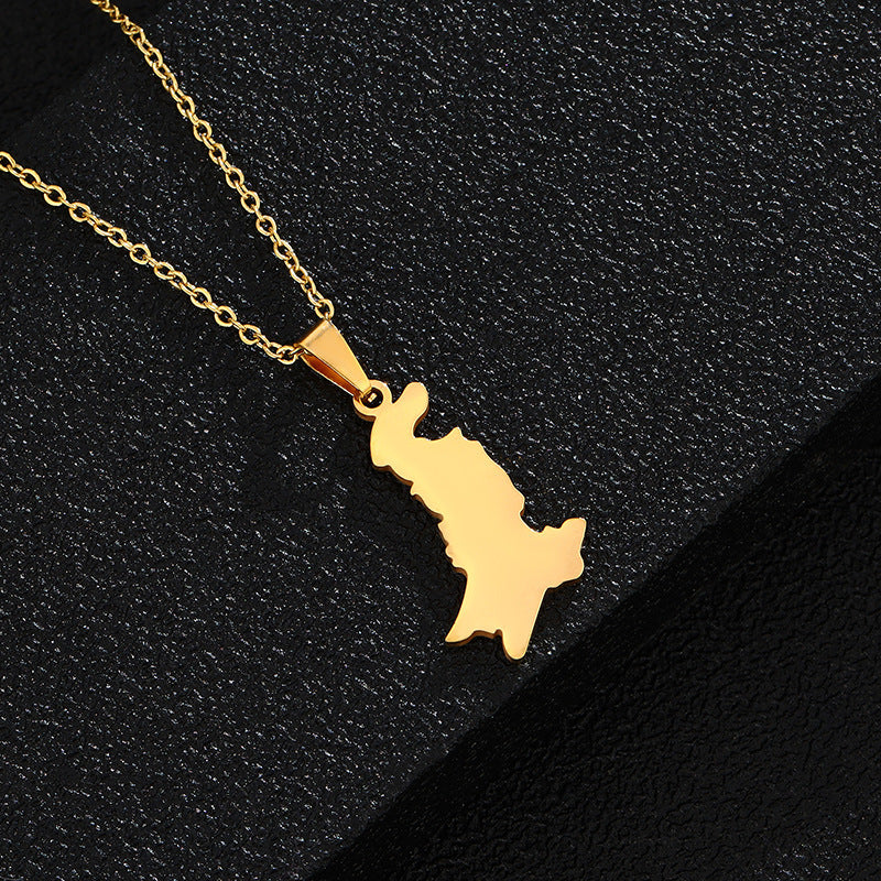 Collana con Pendente Geometrico Etnico Vintage da Donna e Uomo in Acciaio Inossidabile con Pendente in Acciaio al Titanio e Finitura Placcata su Catena ad "O"
