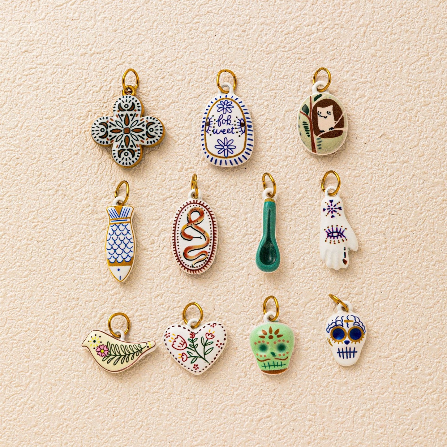 Vintage 18K Gold Plated Stainless Steel Ceramic Skull Pendant Charm Bar for Women