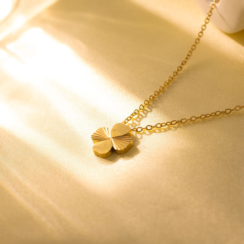 Minimalist 18K Gold Plated Plant Titanium Steel Necklace for Women