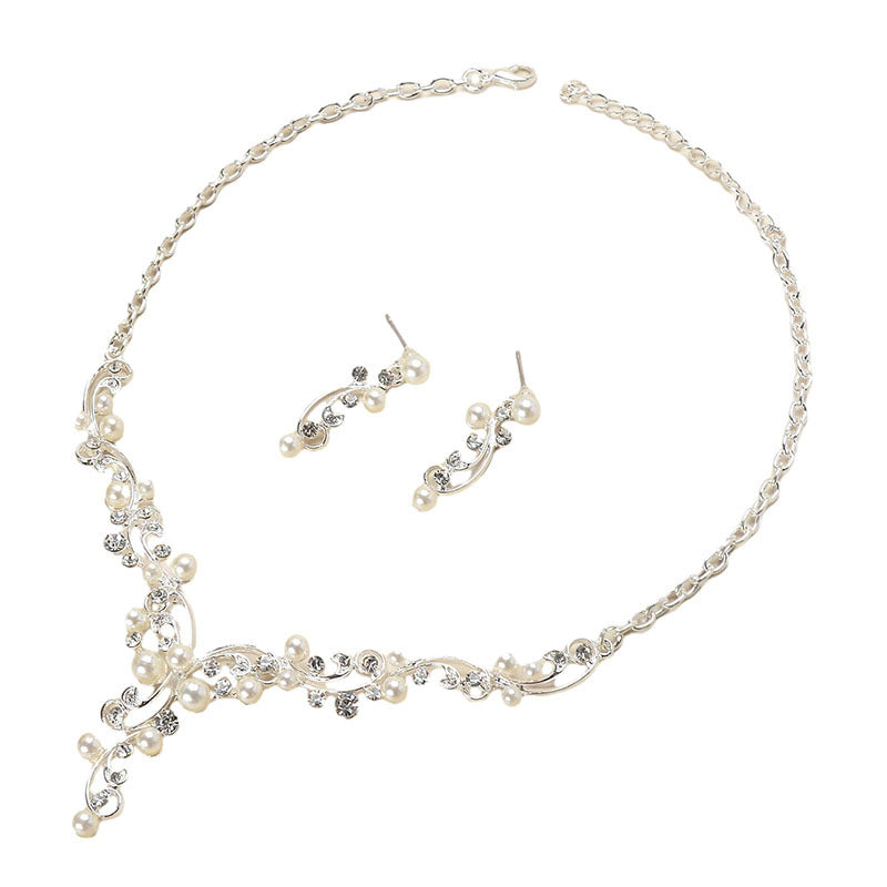 Bohemian Vintage Floral Alloy Plated Pearl Rhinestone Necklace and Earring Set for Women