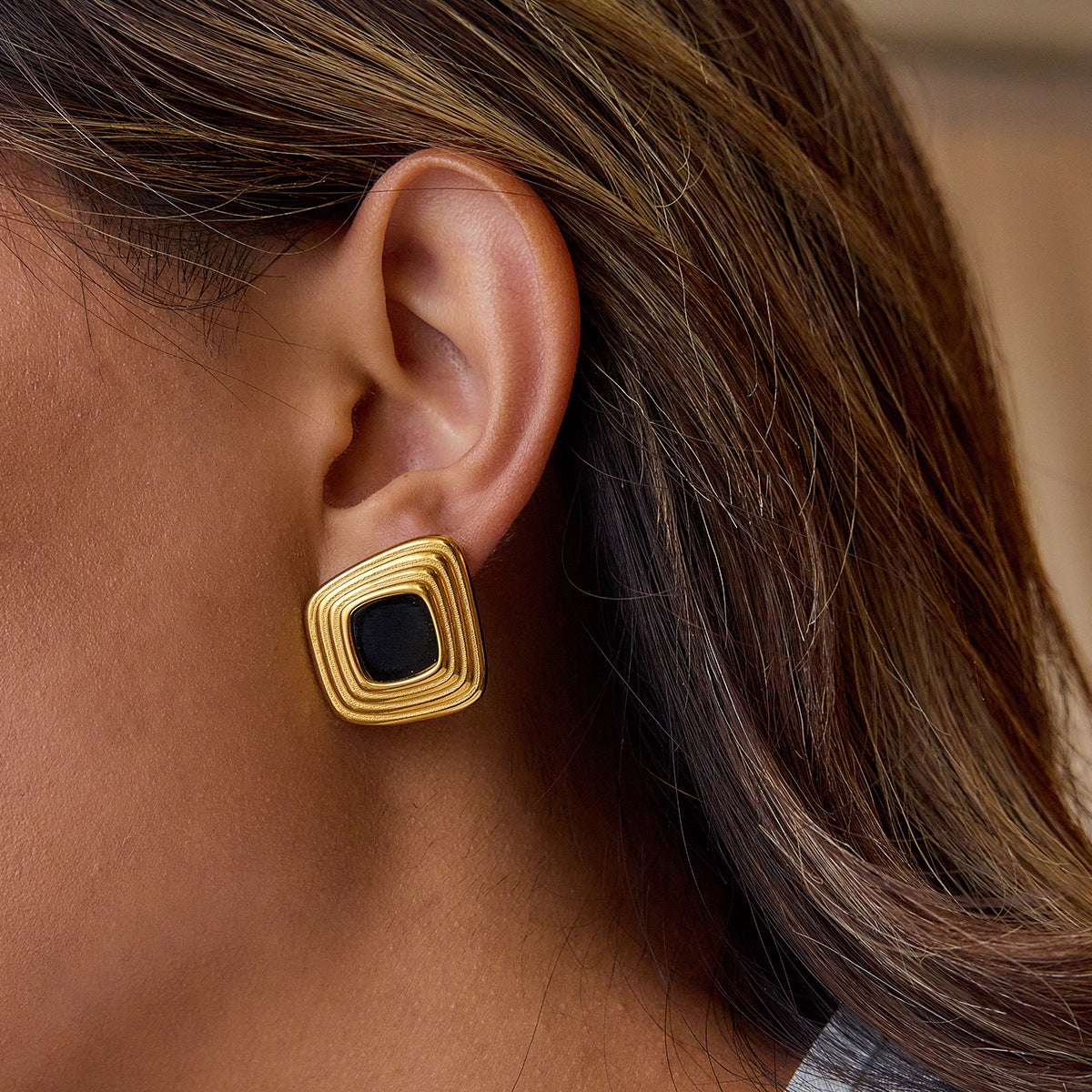 Orecchini a perno geometrici minimalisti in acciaio inossidabile da donna con finitura placcata, anallergici e resistenti allo sbiadimento, gioielli di lusso per le orecchie