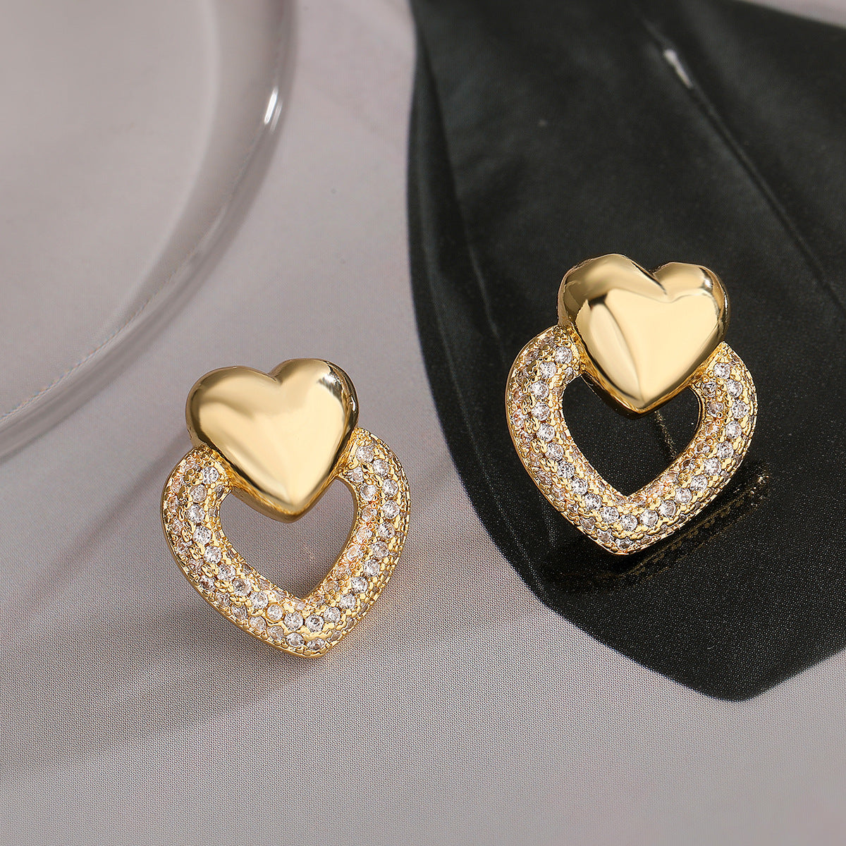 Minimalist Heart-Shaped Copper Earrings with Gold Plating and Zirconia Accents for Women