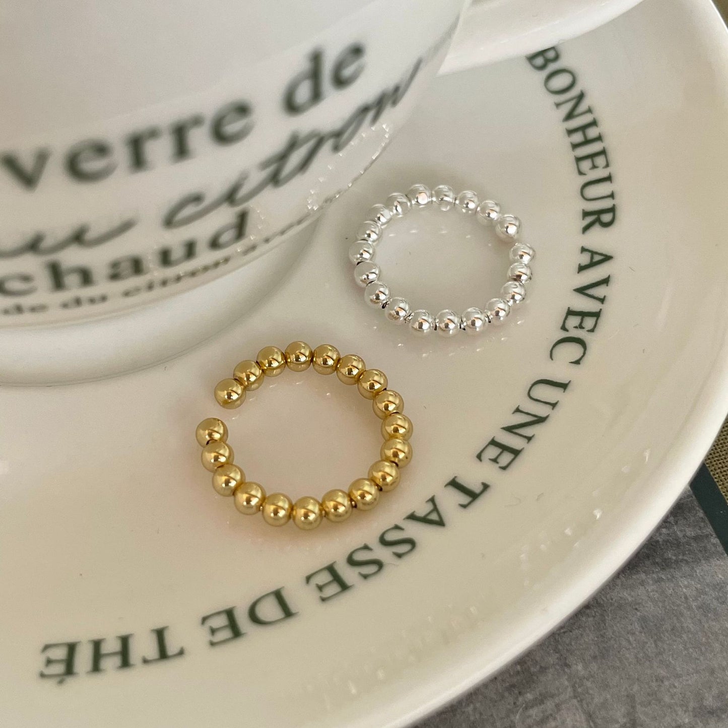 Anello Aperto da Donna Minimalista con Sfera Rotonda in Argento Sterling 925