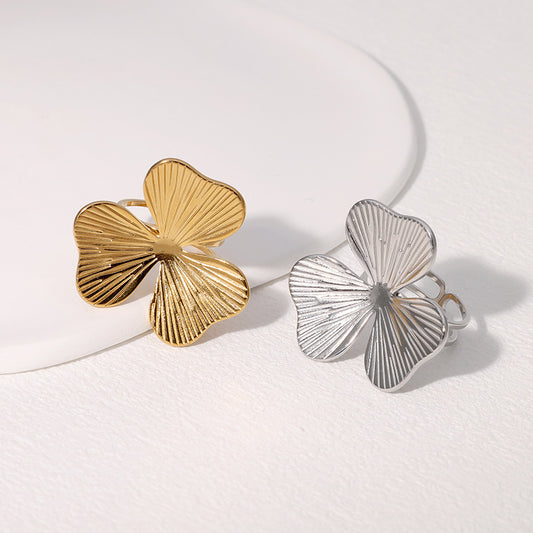 Anillo abierto de acero inoxidable para mujer, diseño floral minimalista, con acabado chapado