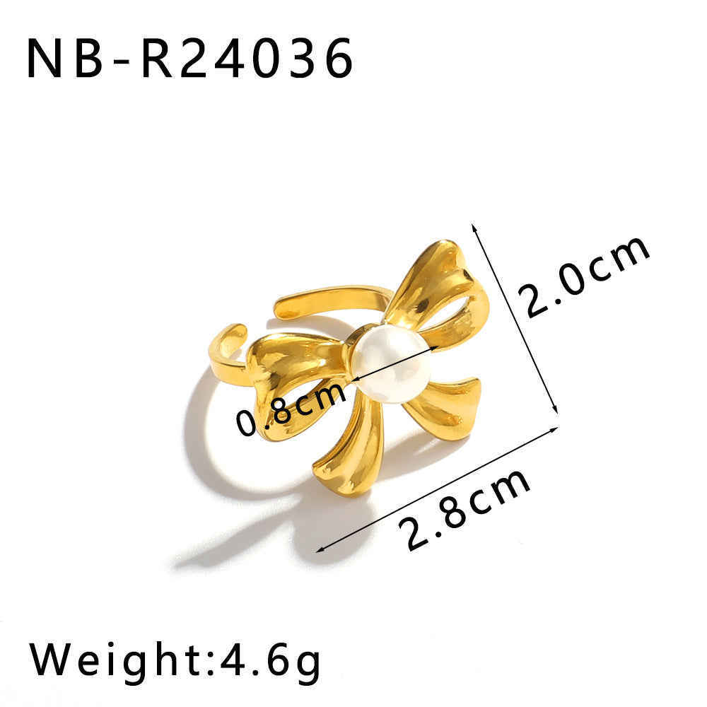 Anello Minimalista Cuore Fiore Farfalla in Acciaio Inossidabile con Intarsio di Perla e Placcatura Sottovuoto in Oro 18K