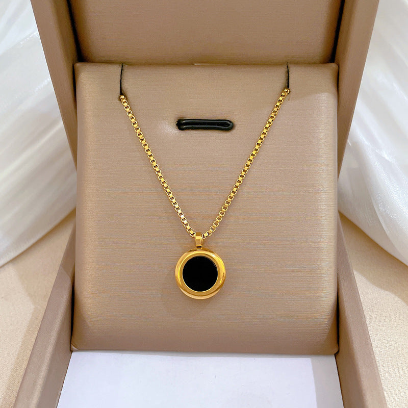Minimalist Geometric Mother-of-Pearl Round Pendant Necklace in Titanium Steel with Gold Plating for Women and Men