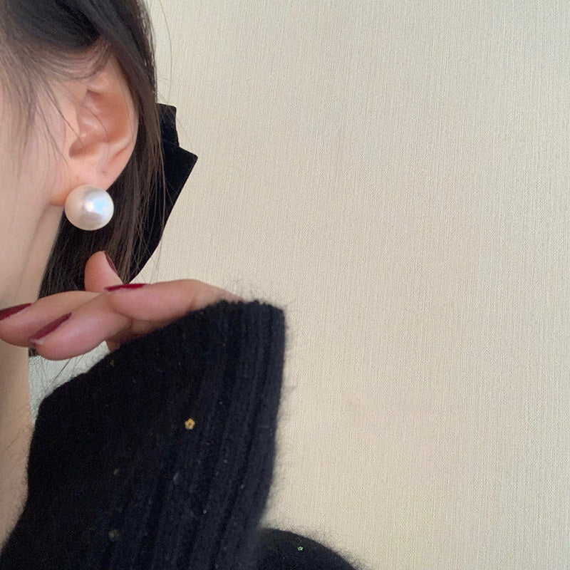 Chic Vintage Pearl Stud Earrings with Floral Bow Leaf Diamond Drop Geometric and Animal Motifs in Steel Posts