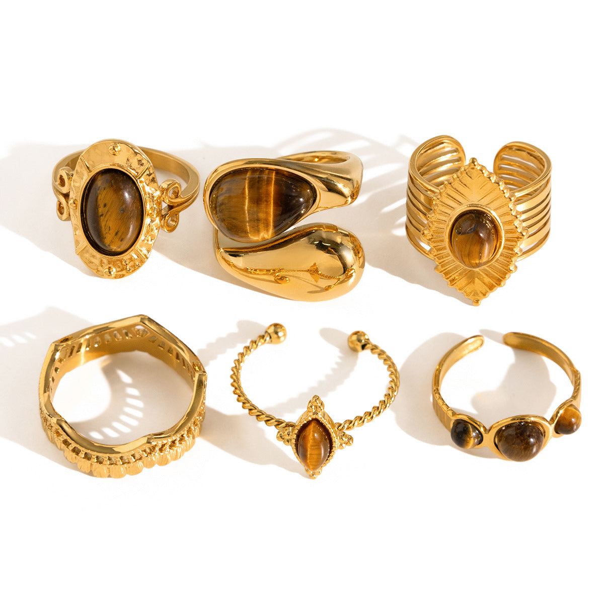 Anello Occhio di Tigre Geometrico in Acciaio al Titanio con Placcatura Sottovuoto PVD Oro per Donna Accessorio di Moda in Acciaio Inossidabile