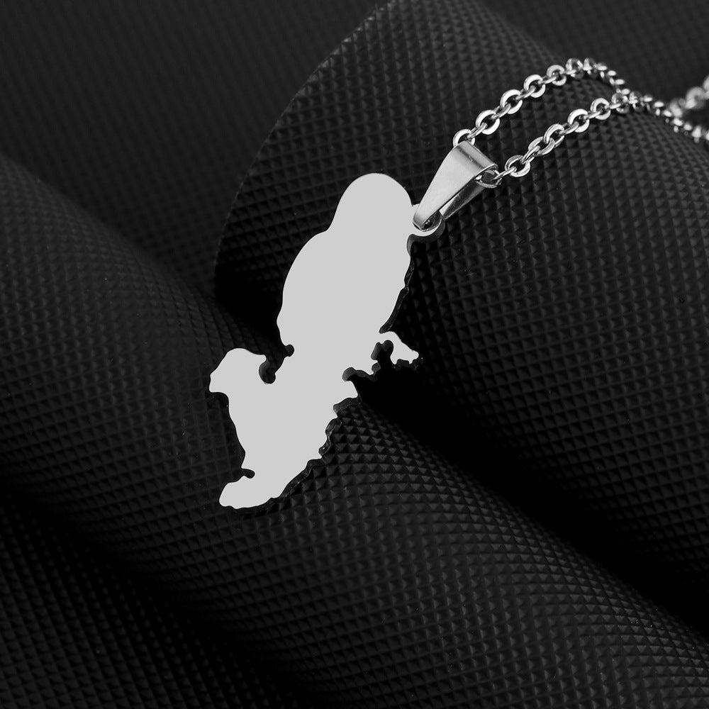 Collana con pendente geometrico minimalista in acciaio inossidabile con ciondolo in acciaio al titanio e finitura placcata in stile a catena O