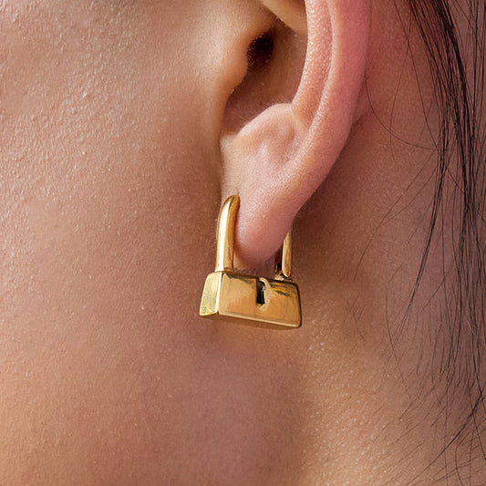 Orecchini geometrici in acciaio inossidabile placcato oro da donna, accessorio di moda minimalista, orecchini a perno in acciaio al titanio ipoallergenico