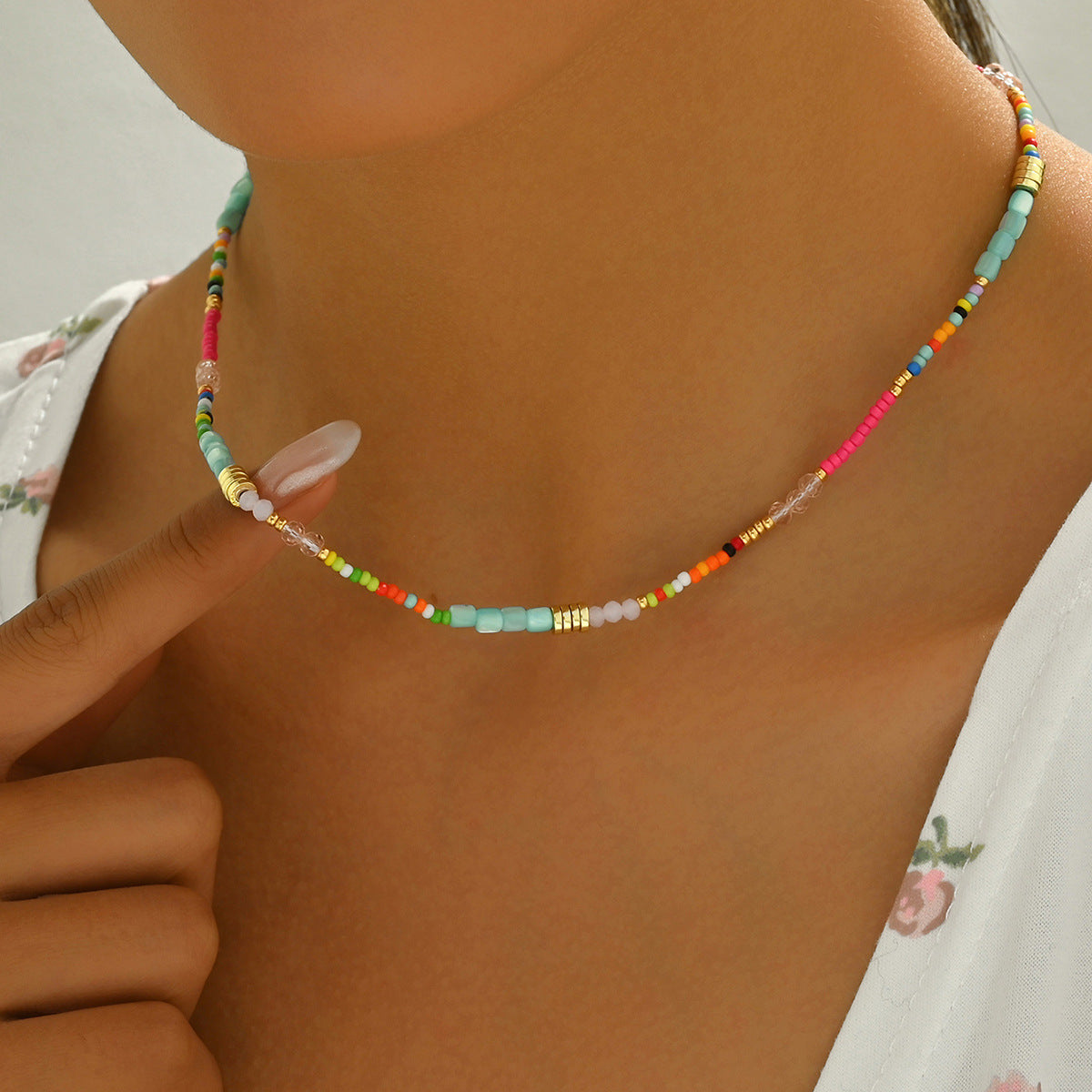 Collar de estilo bohemio con cristal geométrico para mujer, con artesanía hecha a mano y diseño de cuentas coloridas
