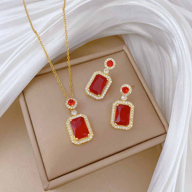 Sweet Elegant Geometric Micro-Inlaid Cubic Zirconia Plated Titanium Steel Necklace and Earring Set