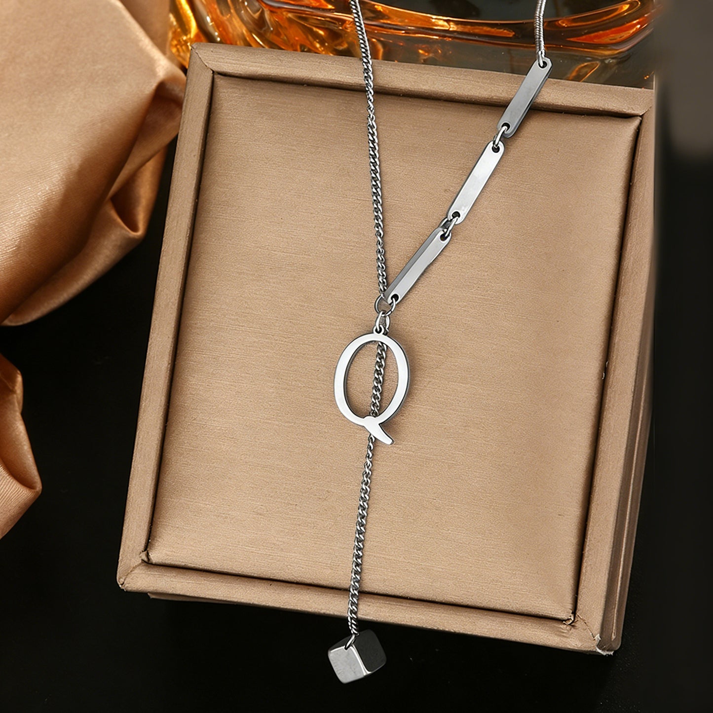 Luxury Polished Letter Titanium Steel Pendant Necklace Stainless Steel Chain for Women