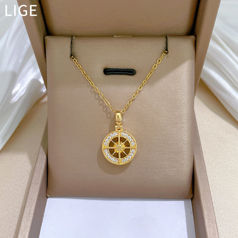 Collana unisex con ciondolo a fiore a stella geometrico in acciaio al titanio di lusso con strass