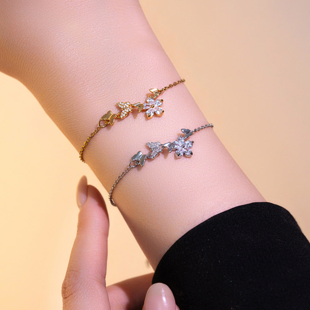 Bracciale Minimalista con Foglia Floreale in Acciaio al Titanio con Intarsi di Strass per Donna, Gioielleria di Lusso Placcata Ipoallergenica da Mano