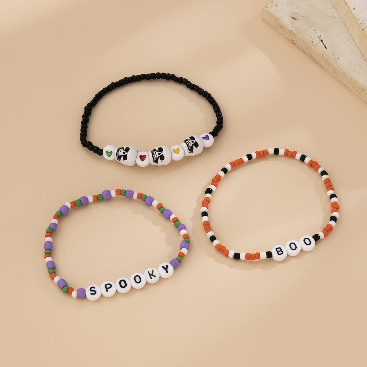 Sweet Minimalist Acrylic Letter Heart Beaded Stretch Bracelet for Women