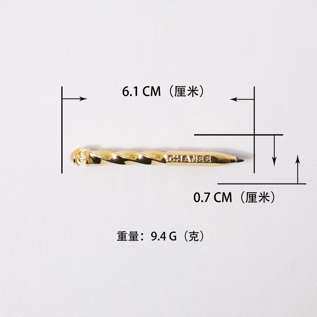 Luxury Gold Plated Brass Letter Pendant Necklace for Women