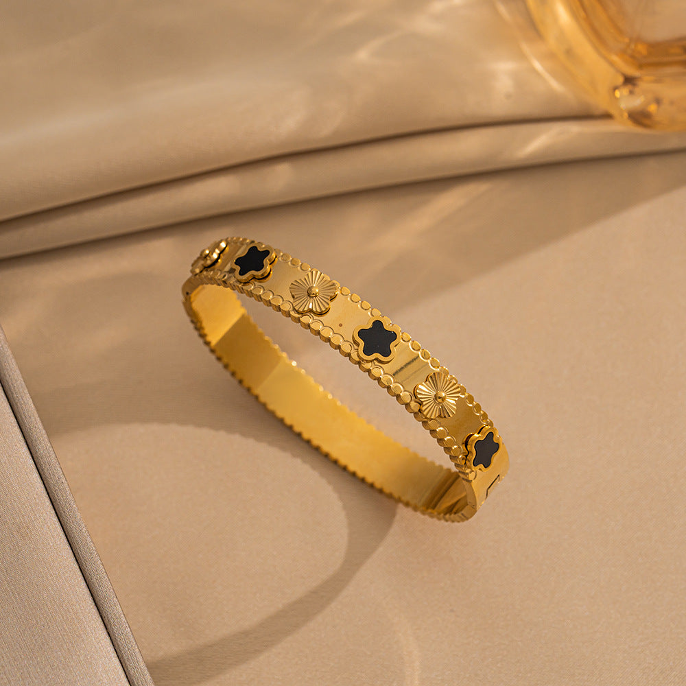 Minimalist Five-Petal Floral Titanium Steel Bracelet for Women with Polished Finish and Hypoallergenic Plating