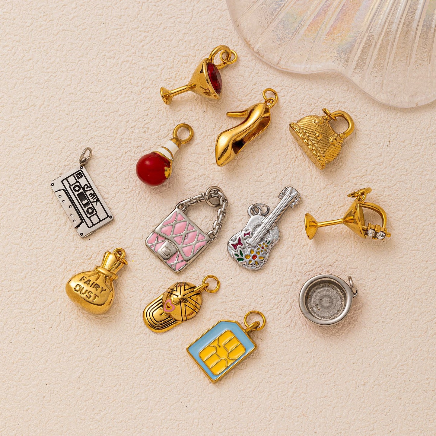 Vintage 18K Gold Plated Stainless Steel Guitar Bag Charm Bar for Women