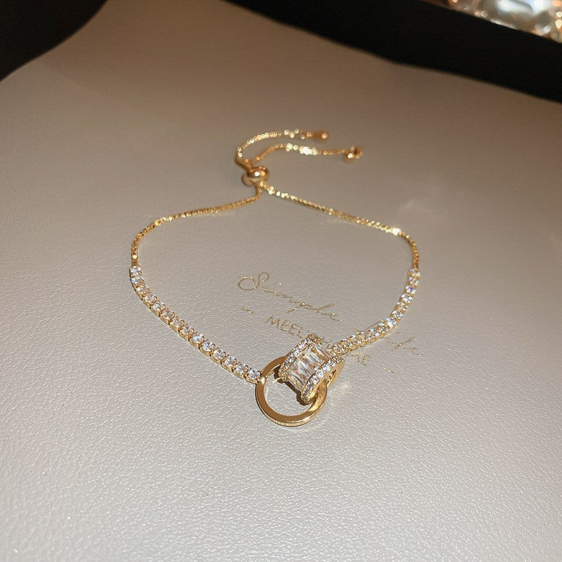 Elegant Heart-Shaped Gold-Plated Zirconia Bracelet for Women with Delicate Luxury Aesthetic