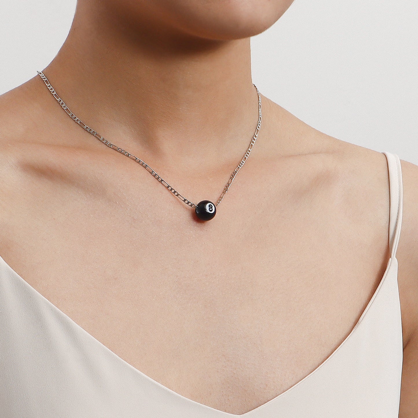 Minimalist Geometric Black 8 Billiard Ball Pendant Necklace for Women Alloy Chain with Electroplating Finish