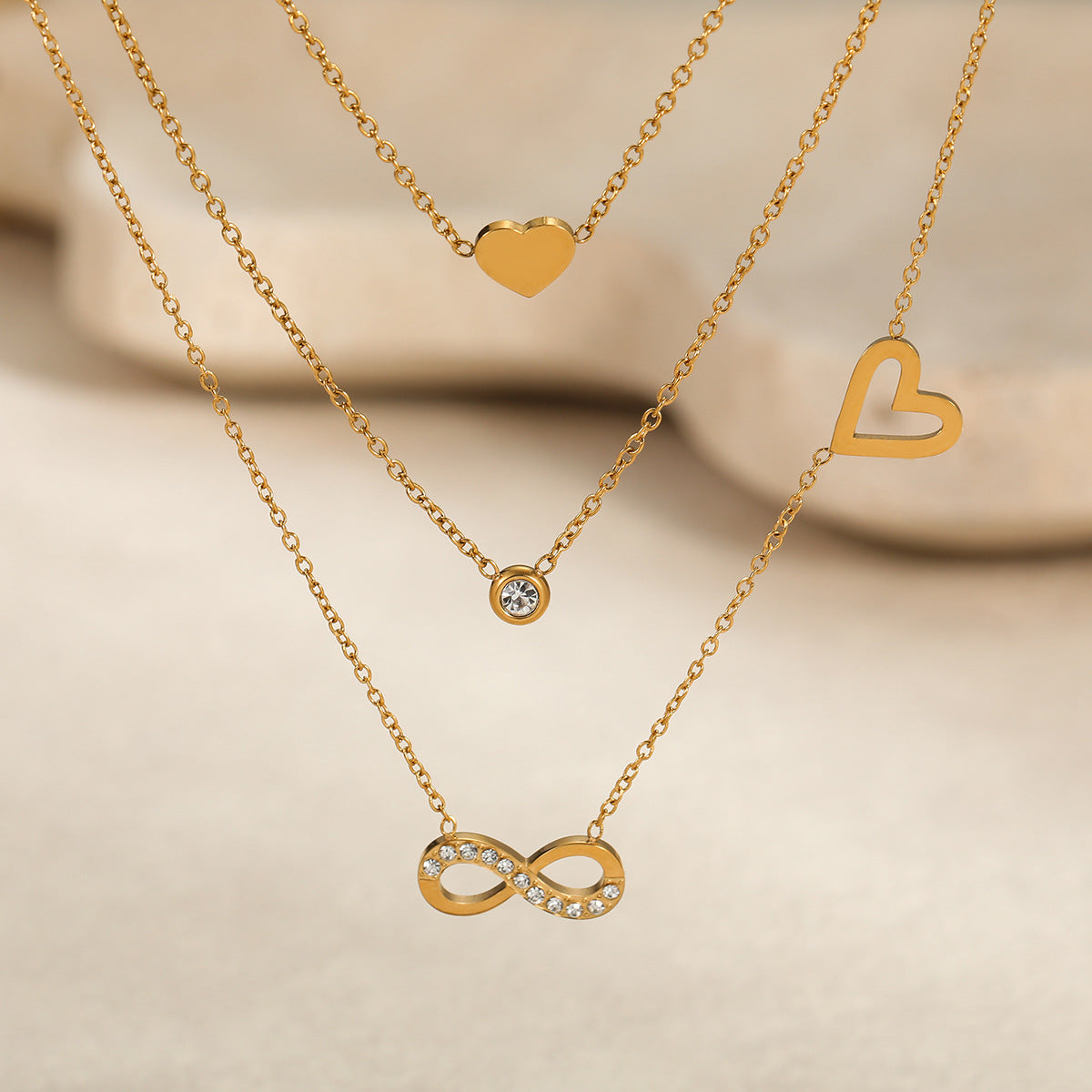 Fashionable Geometric Stainless Steel Plated Clavicle Necklace for Women with Zircon Inlay