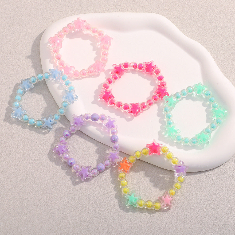 Minimalist Star-Shaped Acrylic Bracelet in Jelly Colors Geometric Fashion Accessory for Women