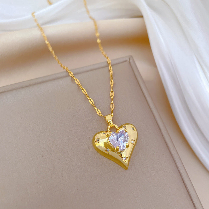 Collana Minimalista a Cuore in Acciaio al Titanio con Intarsio di Strass per Donna e Uomo, Delicata Catenina per Clavicola