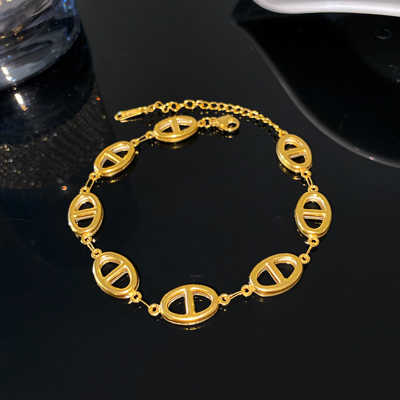 Vintage Sweet Geometric Round Titanium Steel Plated Necklace for Unisex