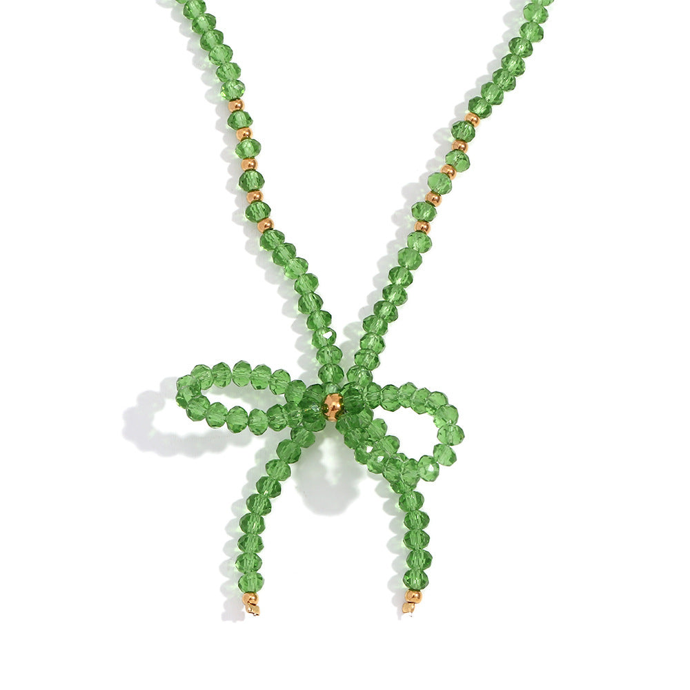 Elegante Collar Minimalista de Acero Inoxidable en Forma de Lazo con Colgante de Acero Inoxidable Titanio Galvanizado y Acentos de Cristal Verde Facetado para Mujer