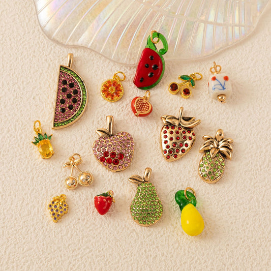 Minimalist Casual Fruit Pattern Plated Brass Pendant Necklace for Unisex