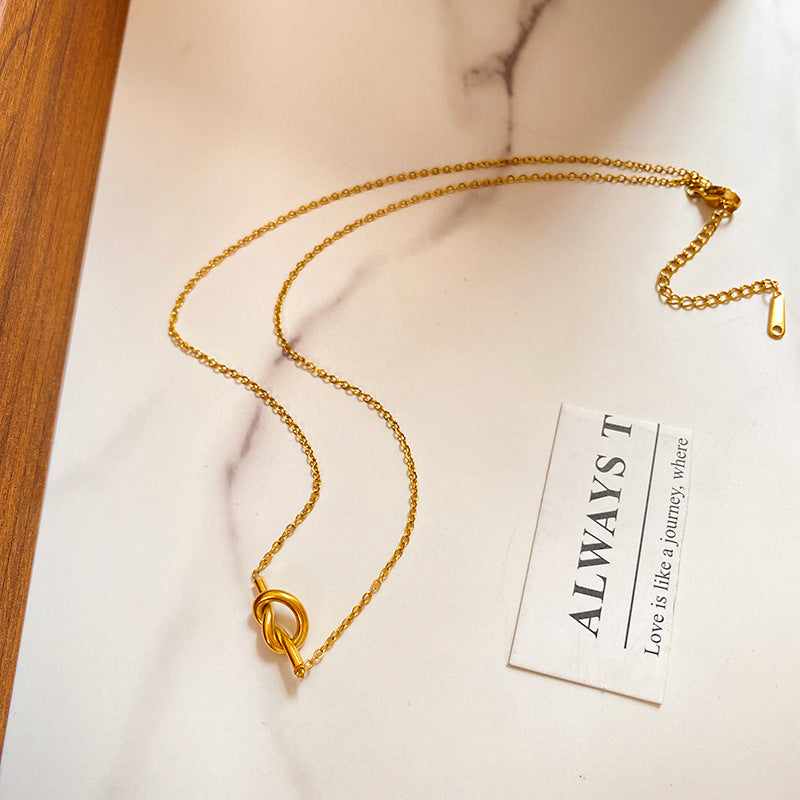 Minimalist Layered Titanium Steel Knot Pendant Necklace with Cable Chain for Unisex