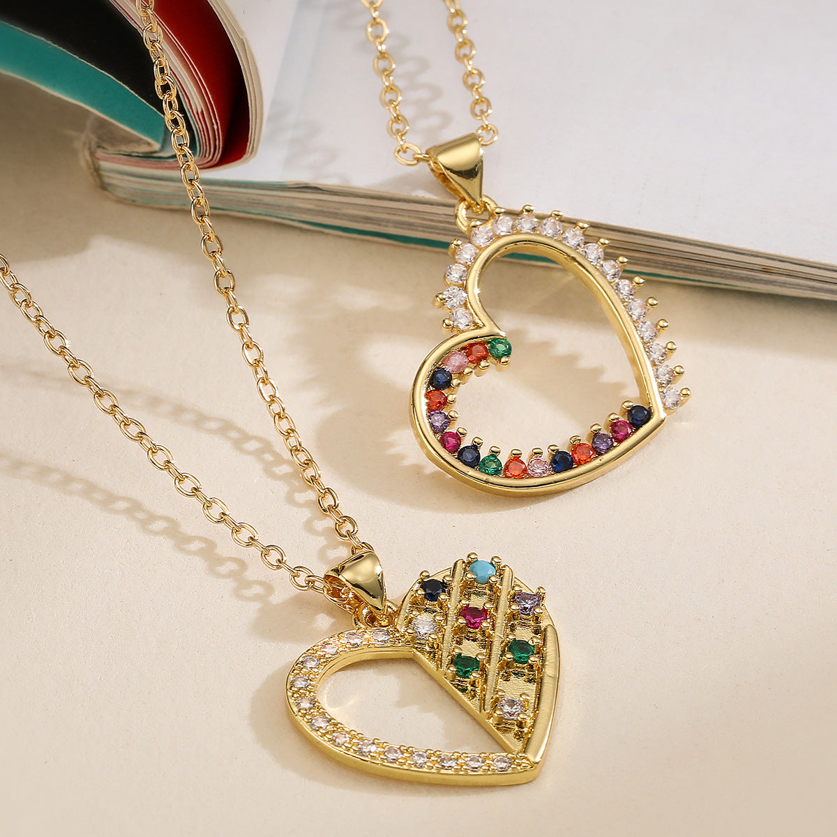 Minimalist Elegant 18K Gold Plated Brass Heart Cubic Zirconia Pendant Necklace for Women