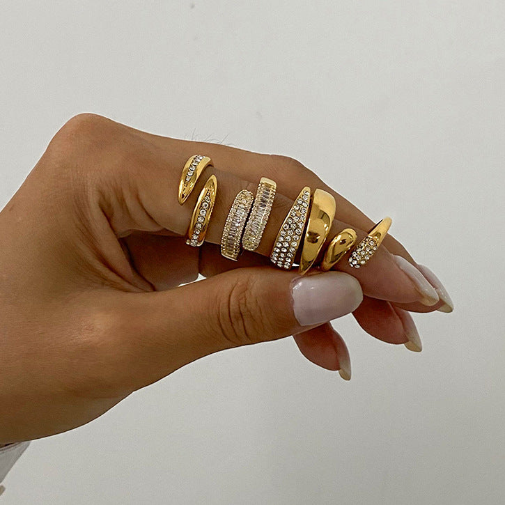 18K Gold Plated Geometric Stainless Steel Diamond Inlay Ring for Unisex