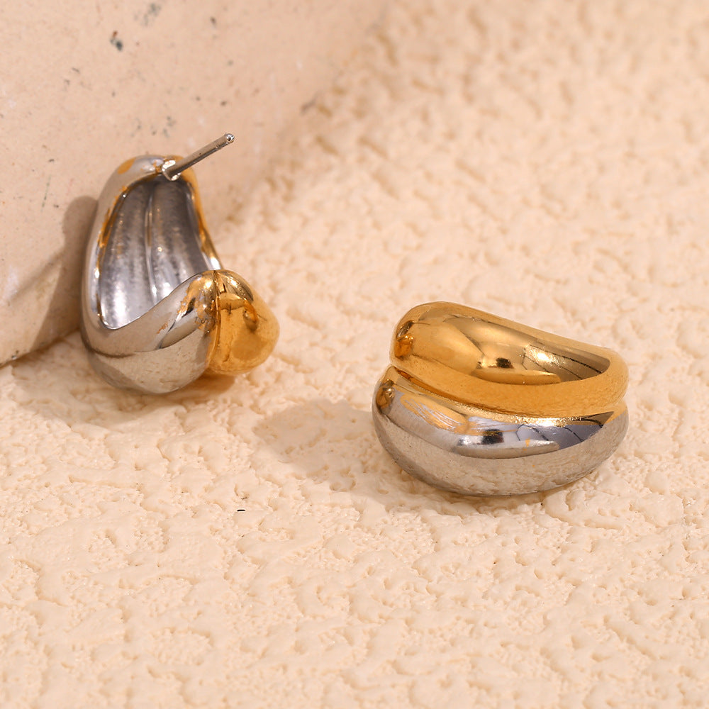 Minimalist Elegant Geometric Gold Plated Stainless Steel Mini Banana Stud Earrings for Women