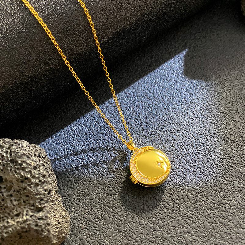 Vintage Micro-Paved Cubic Zirconia Crown Heart Star Geometric Brass Pendant Titanium Steel Box Chain Necklace for Unisex