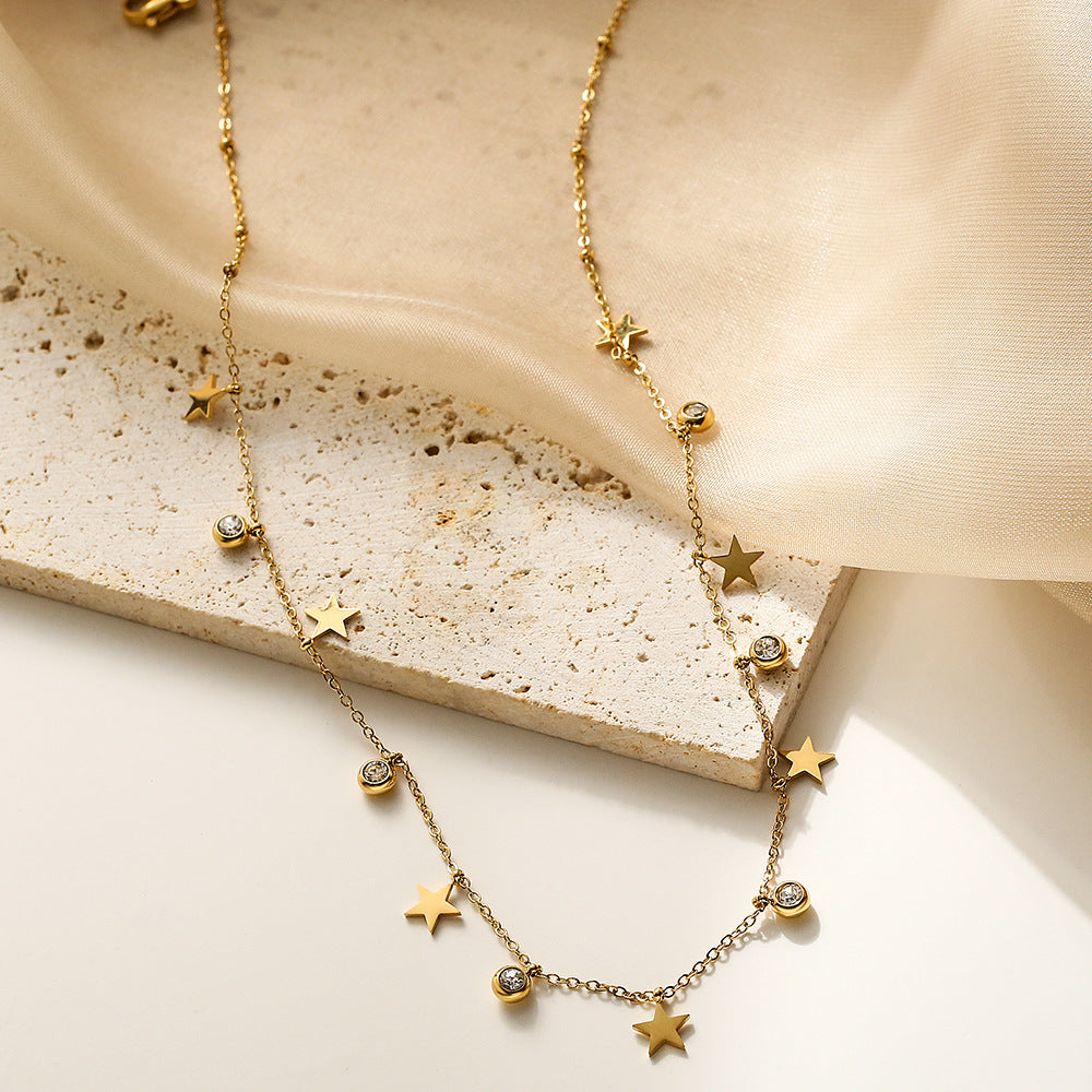 Collana Minimalista in Acciaio al Titanio con Occhio e Stella Geometrica per Donna Elegante Versatile Pendente Inossidabile