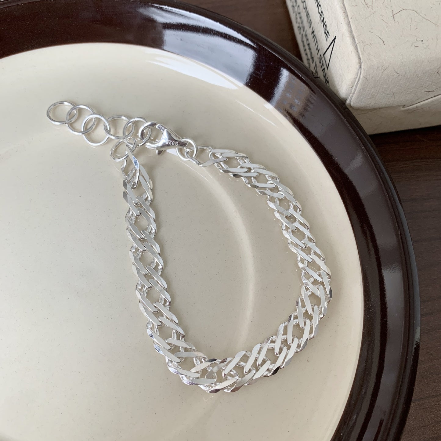 Minimalist Geometric S925 Sterling Silver Bracelet with Beveled Square Links