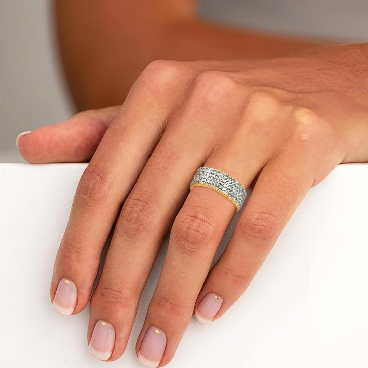 Anello Unisex a Cinque File di Strass Placcato in Acciaio Inossidabile Geometrico